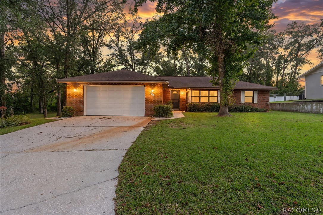 922 Cedar Avenue, Inverness, FL 34452 922 Cedar Avenue, Inverness, FL 34452