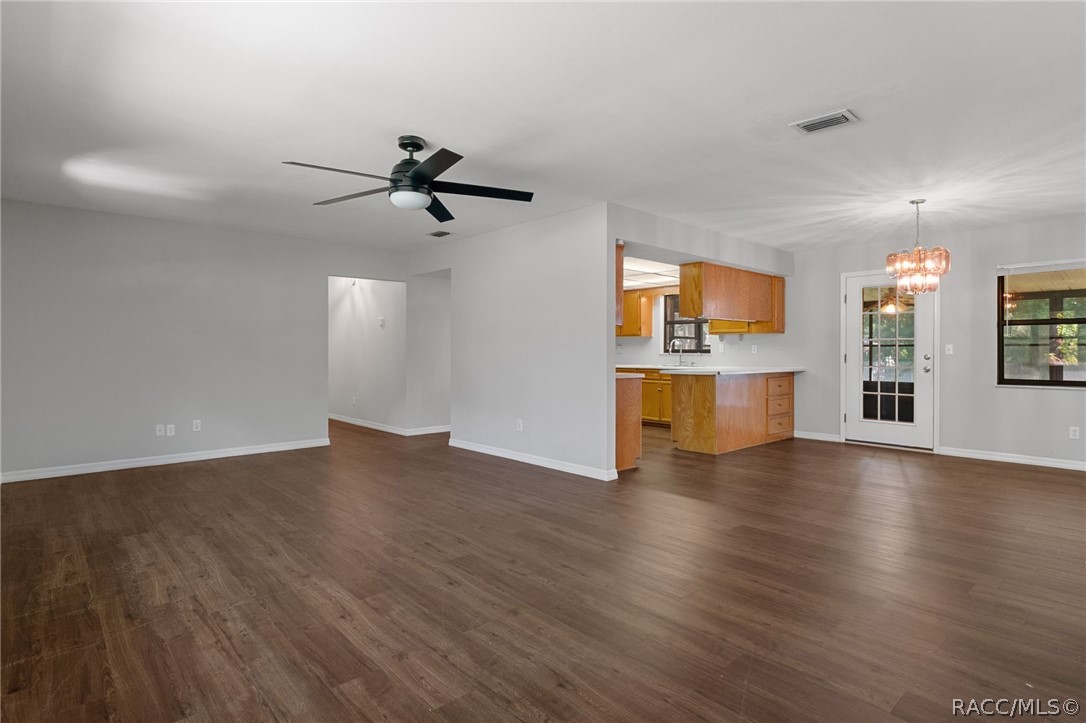 922 Cedar Avenue, Inverness, FL 34452 922 Cedar Avenue, Inverness, FL 34452