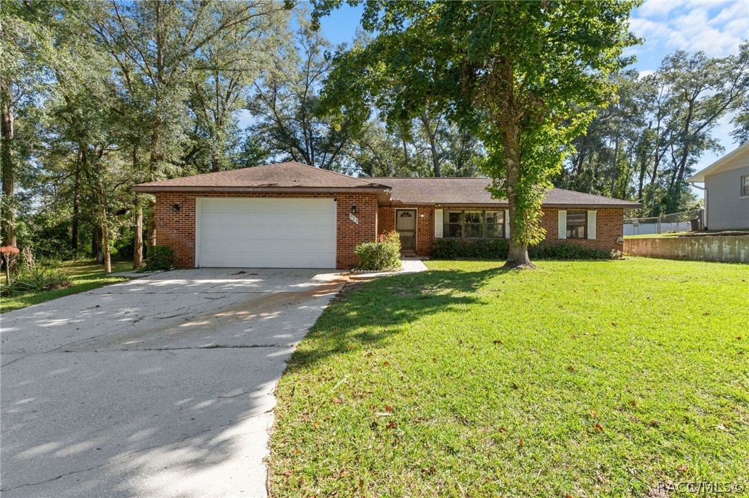 922 Cedar Avenue, Inverness, FL 34452 922 Cedar Avenue, Inverness, FL 34452