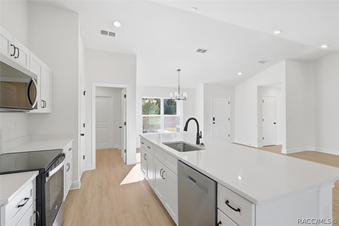 8510 N Trojan Drive, Citrus Springs, FL 34433