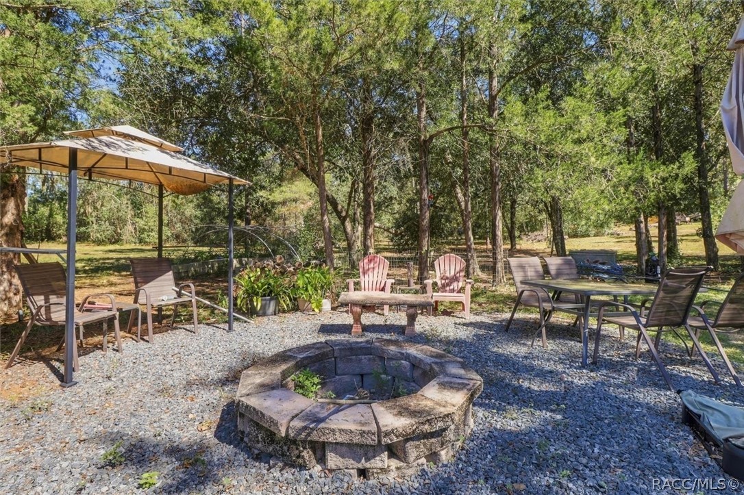1255 S Bea Avenue, Inverness, FL 34452