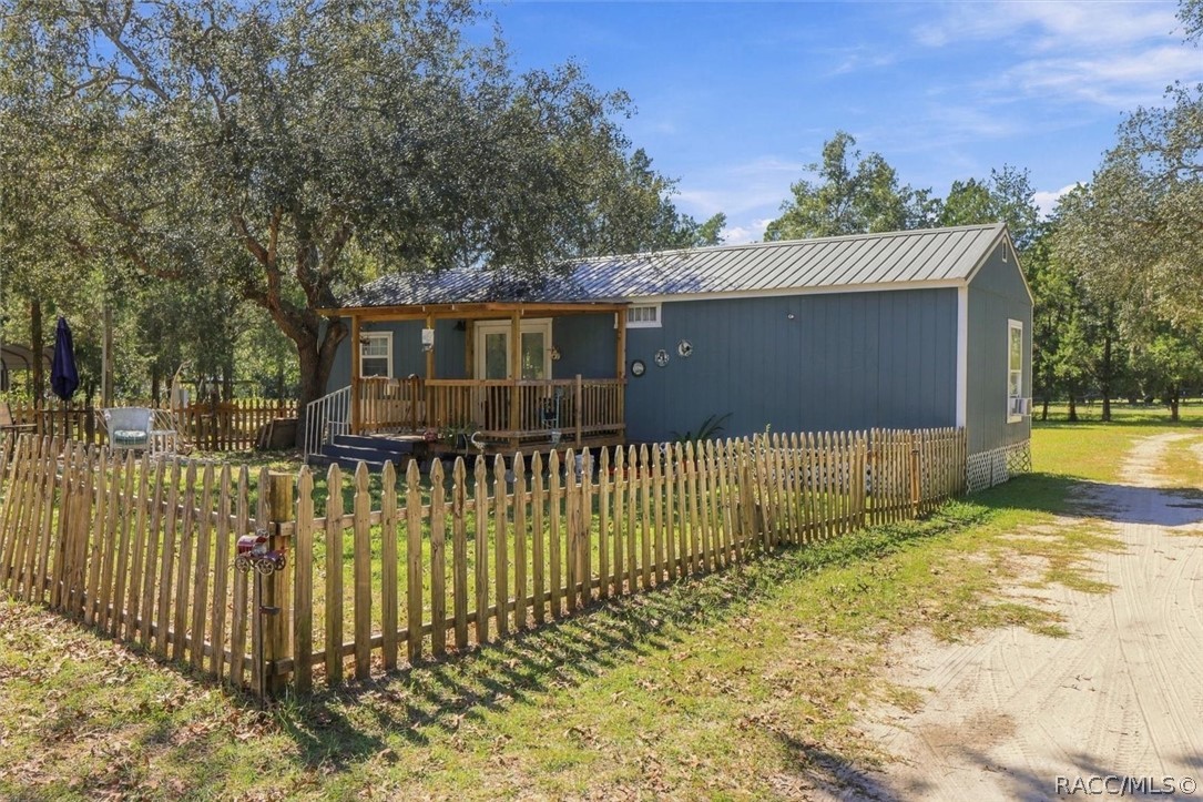 1255 S Bea Avenue, Inverness, FL 34452