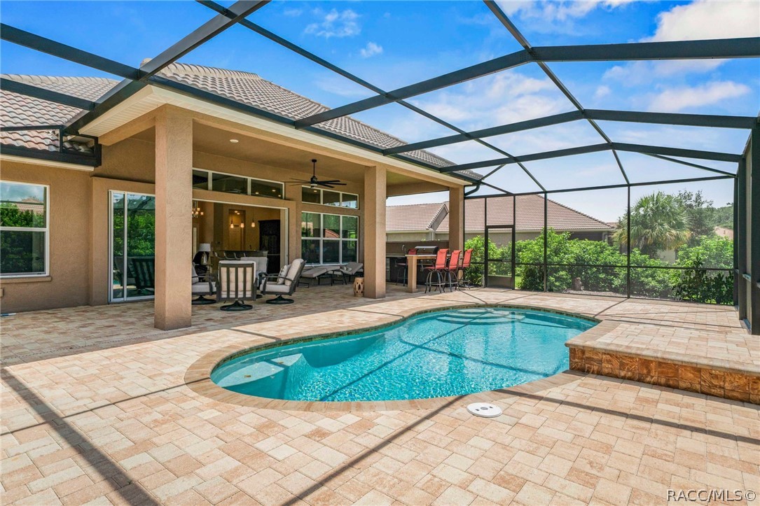 1323 N WHISPERWOOD Drive, Hernando, FL 34442