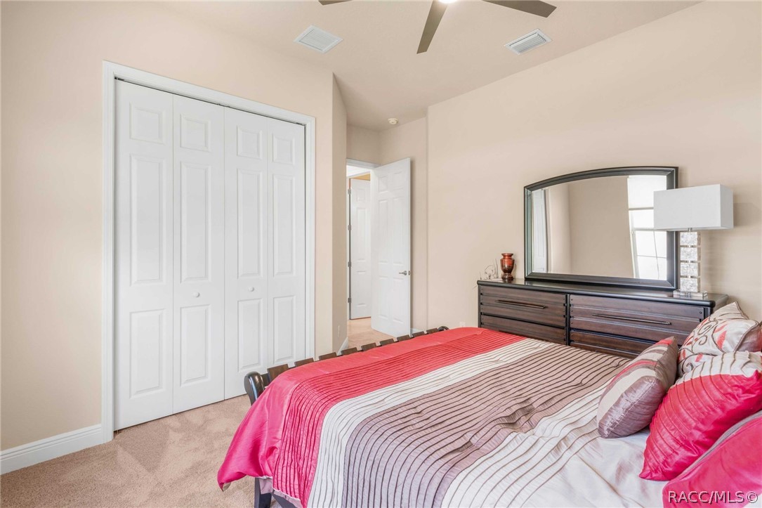 1323 N WHISPERWOOD Drive, Hernando, FL 34442
