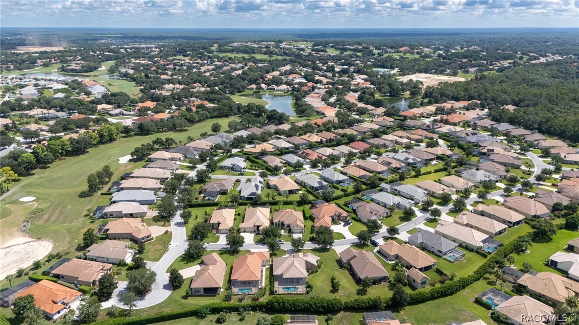 1323 N WHISPERWOOD Drive, Hernando, FL 34442