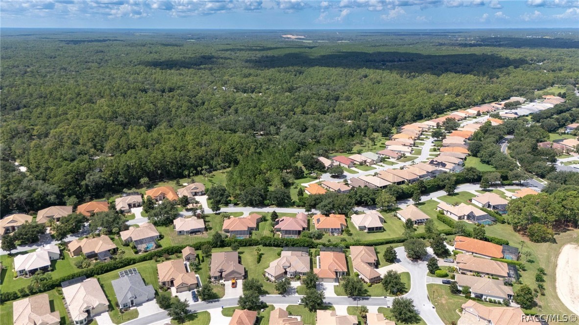 1323 N WHISPERWOOD Drive, Hernando, FL 34442
