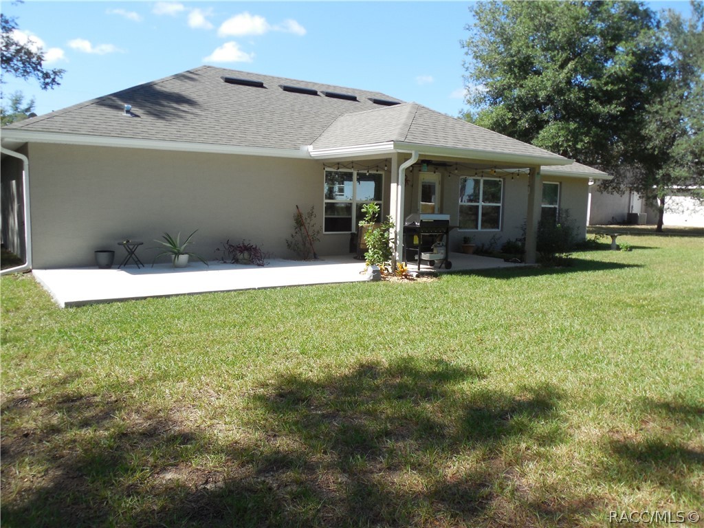 8135 N ISBEN Drive, Dunnellon, FL 34433
