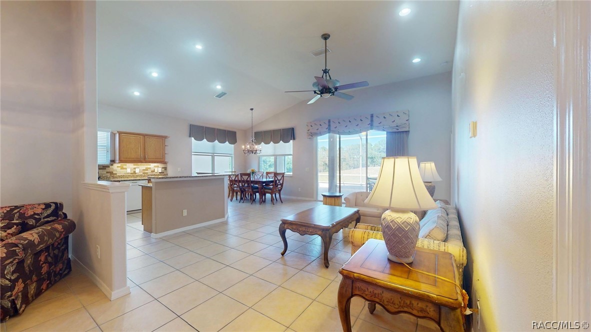1381 W Skyview Crossing Drive, Hernando, FL 34442