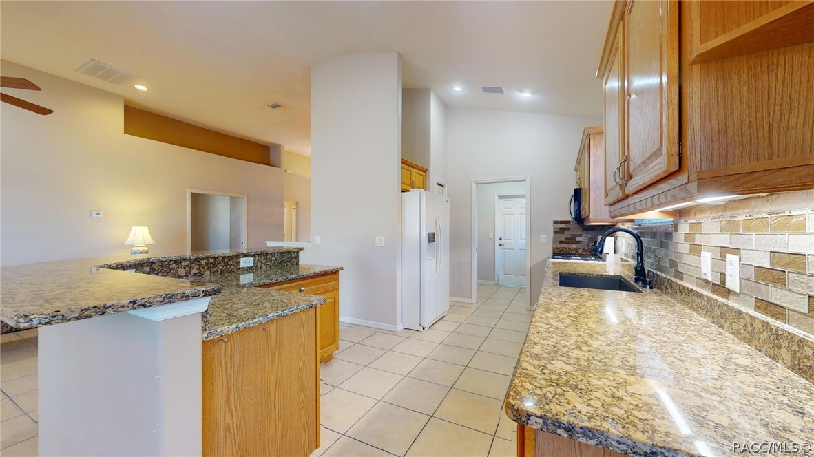 1381 W Skyview Crossing Drive, Hernando, FL 34442