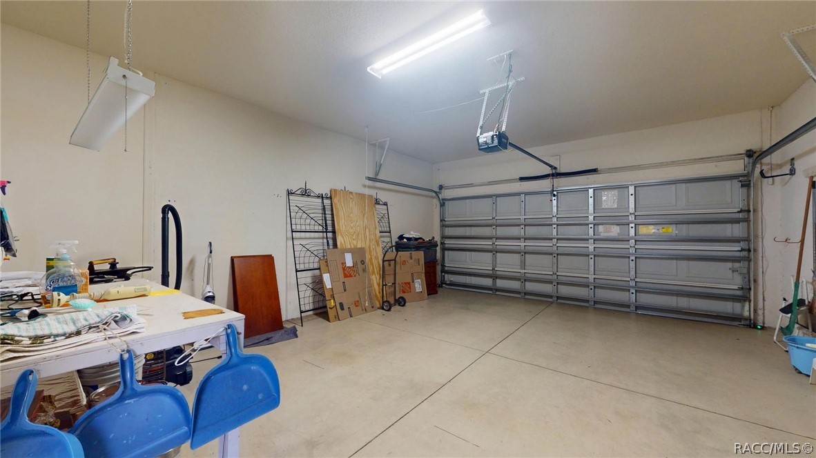1381 W Skyview Crossing Drive, Hernando, FL 34442