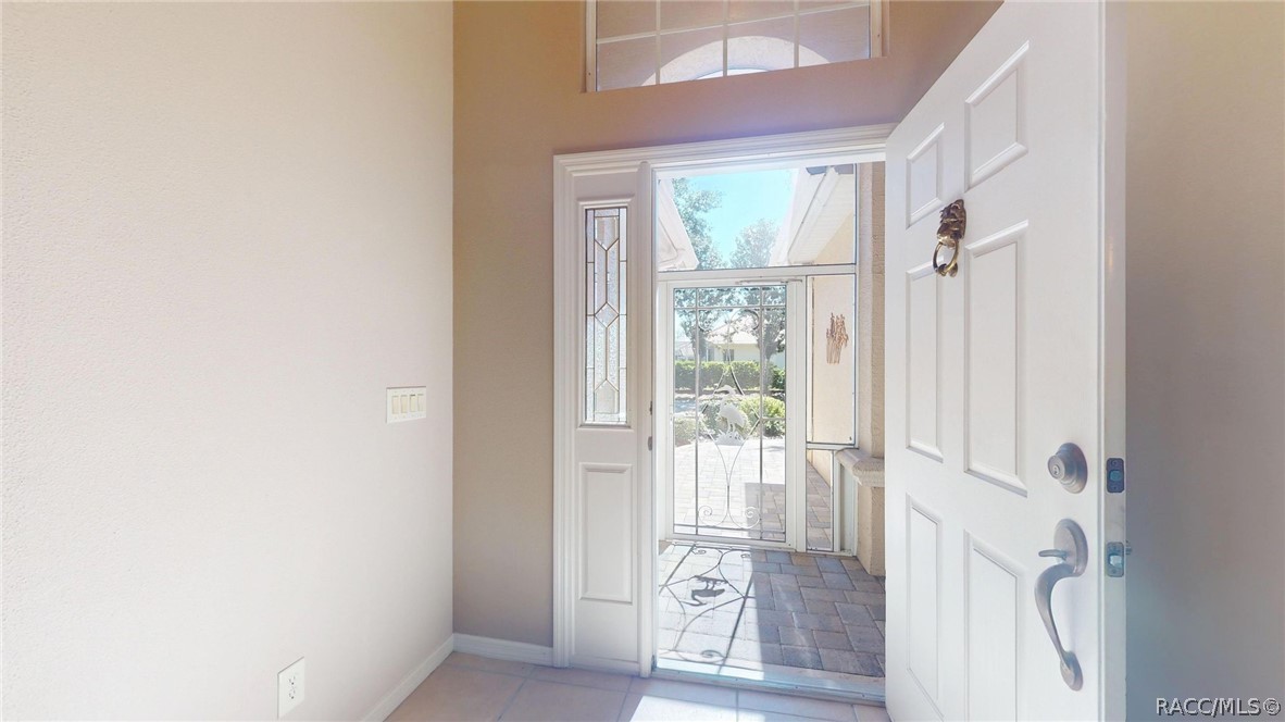 1381 W Skyview Crossing Drive, Hernando, FL 34442