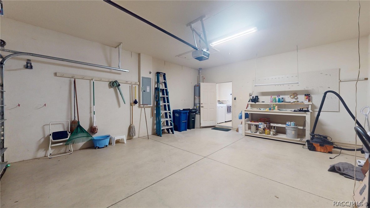 1381 W Skyview Crossing Drive, Hernando, FL 34442