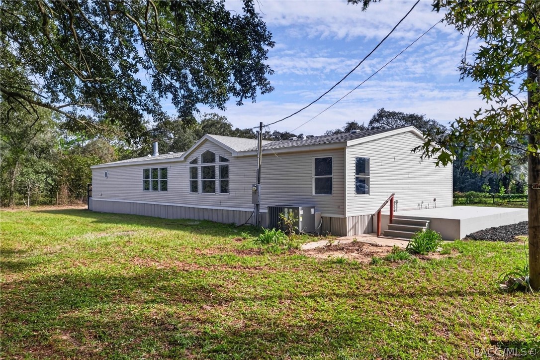 5715 S Florence Point, Homosassa, FL 34446