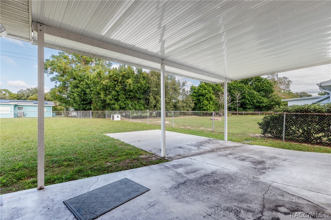 24 N Washington Street, Beverly Hills, FL 34465