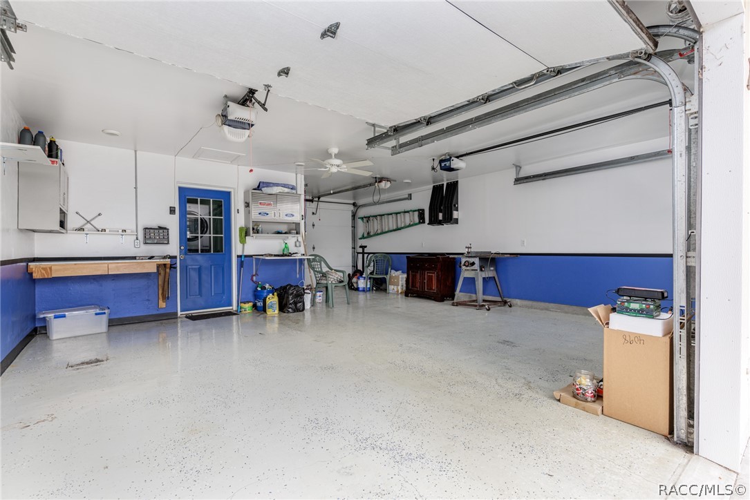 24 N Washington Street, Beverly Hills, FL 34465