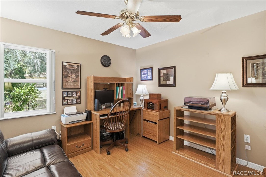 5855 W Nobis Circle, Homosassa, FL 34448