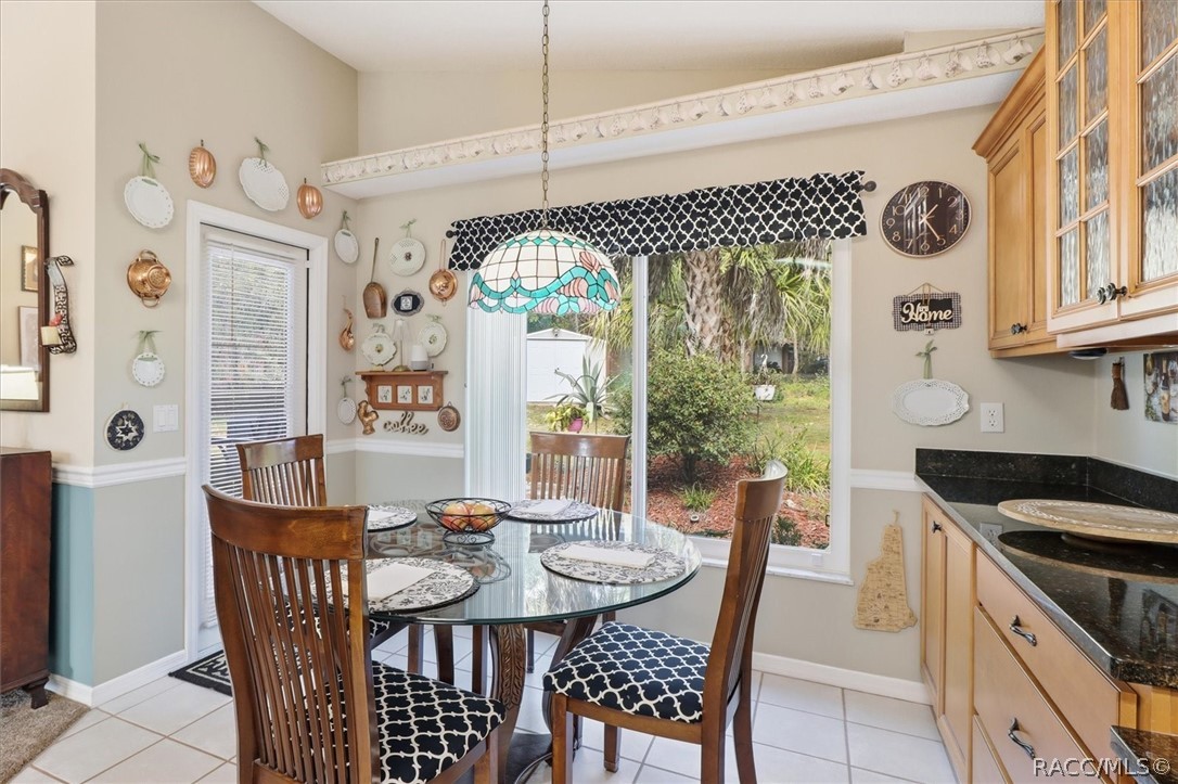 5855 W Nobis Circle, Homosassa, FL 34448
