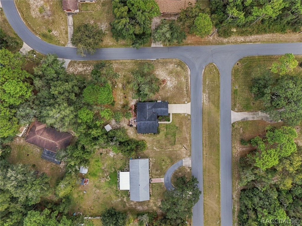 5855 W Nobis Circle, Homosassa, FL 34448