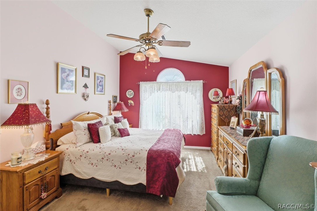 5855 W Nobis Circle, Homosassa, FL 34448