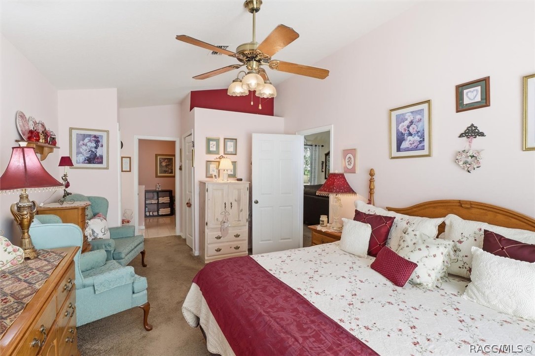 5855 W Nobis Circle, Homosassa, FL 34448