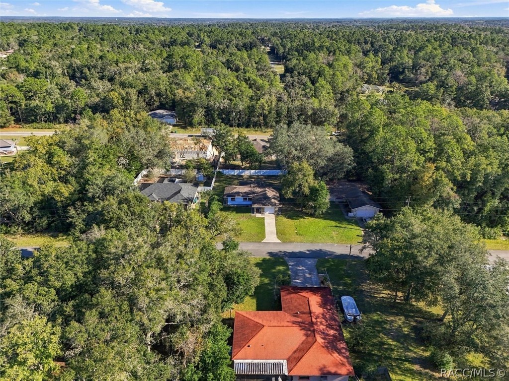 2279 W Winter Place, Citrus Springs, FL 34434