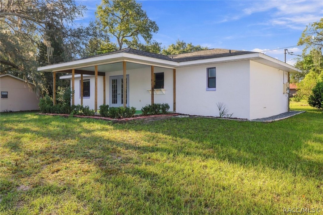 2279 W Winter Place, Citrus Springs, FL 34434