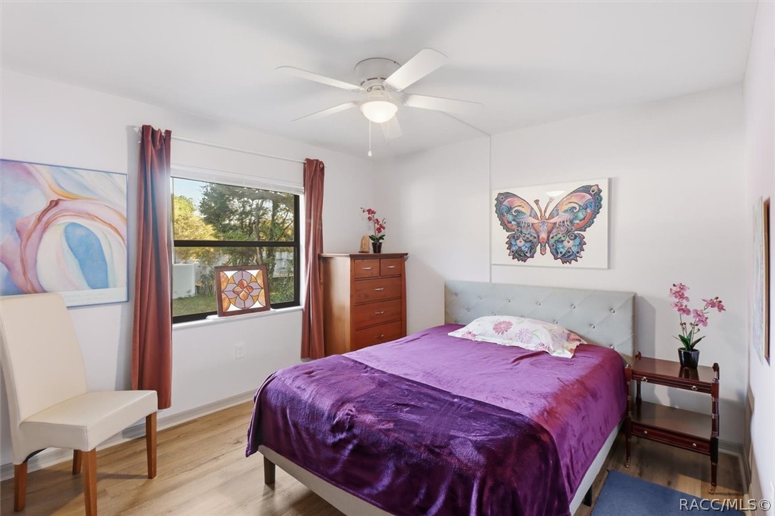 2279 W Winter Place, Citrus Springs, FL 34434