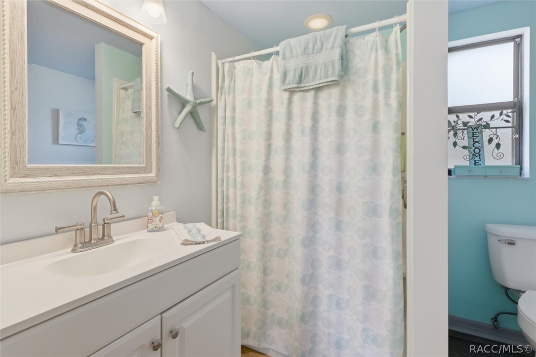 2279 W Winter Place, Citrus Springs, FL 34434