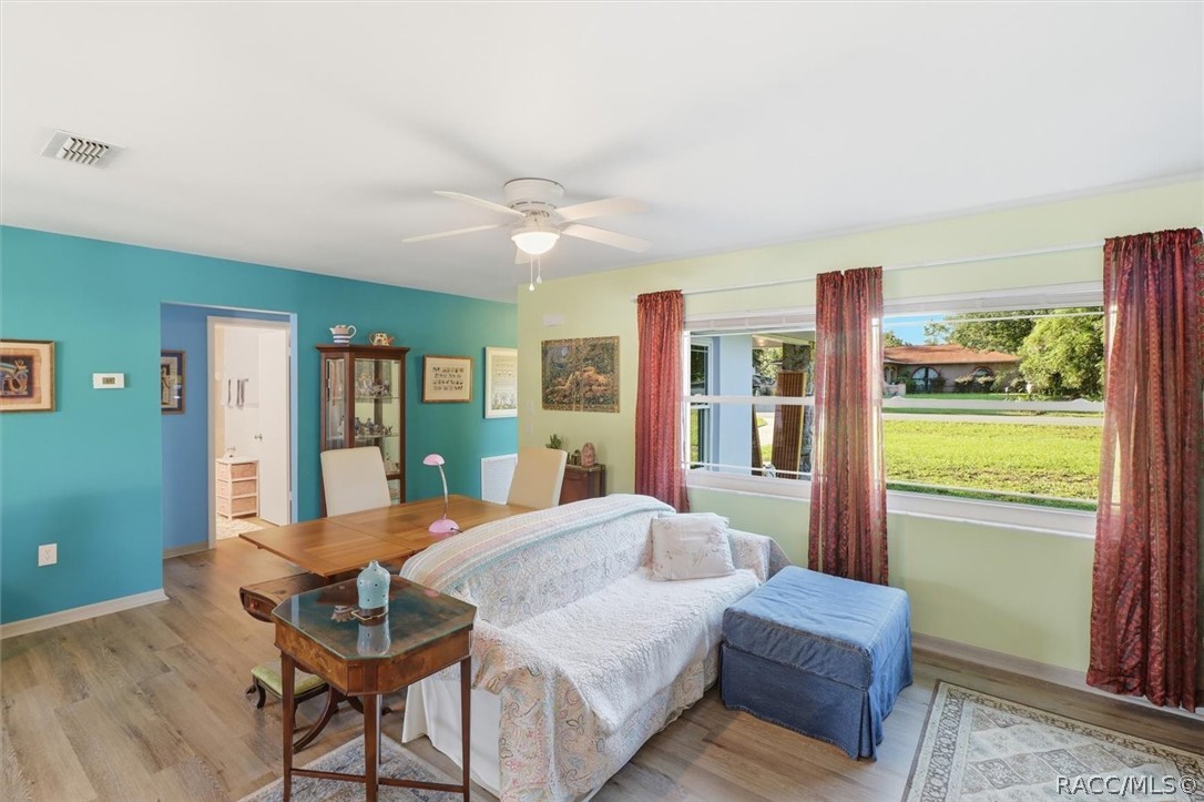 2279 W Winter Place, Citrus Springs, FL 34434