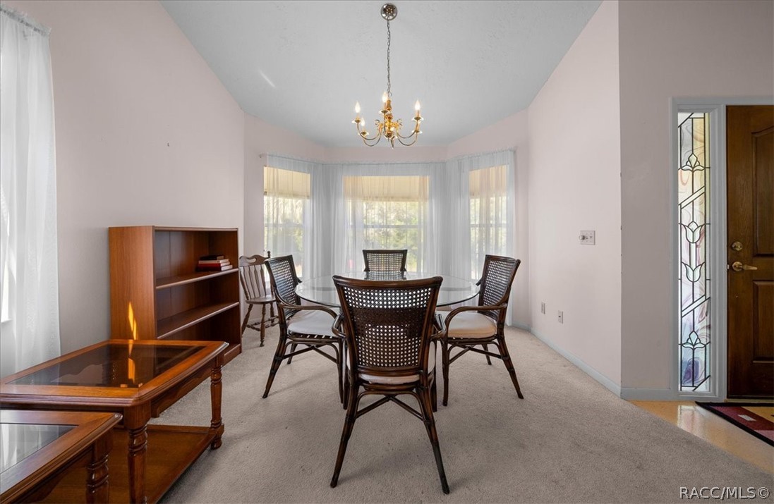 906 W Colbert Court, Beverly Hills, FL 34465