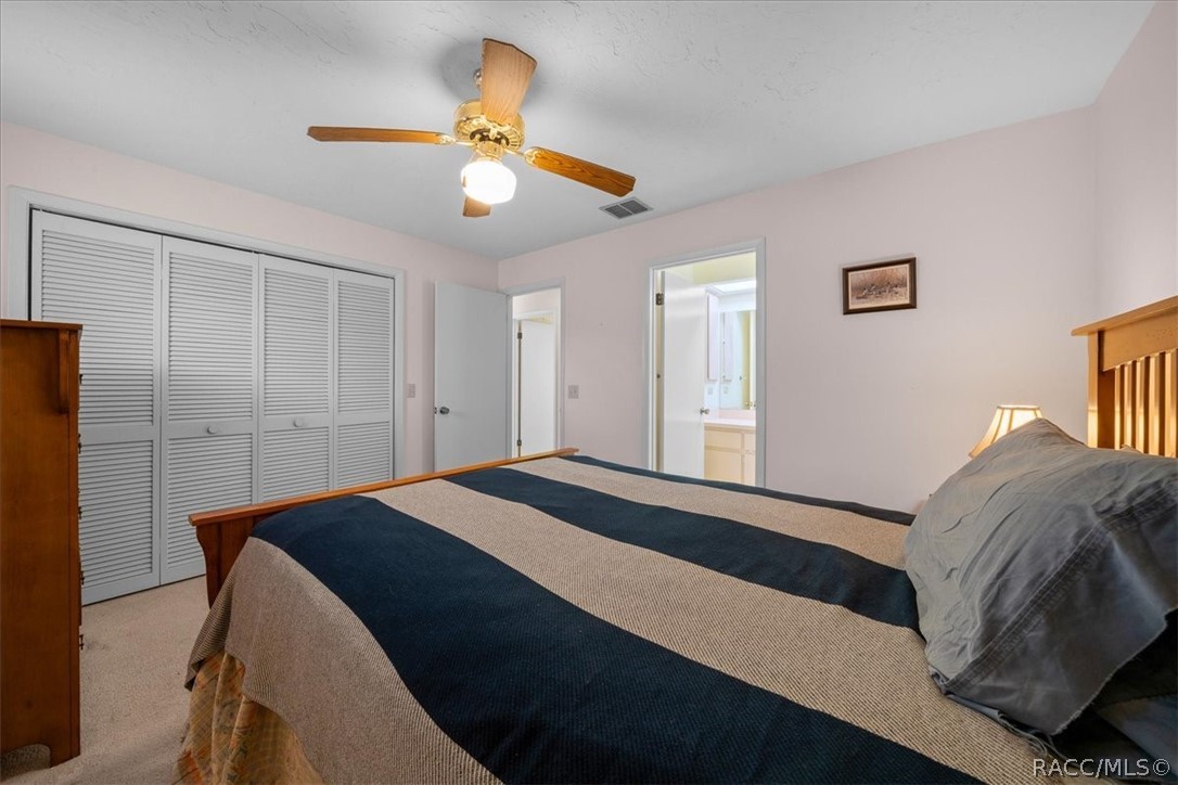 906 W Colbert Court, Beverly Hills, FL 34465