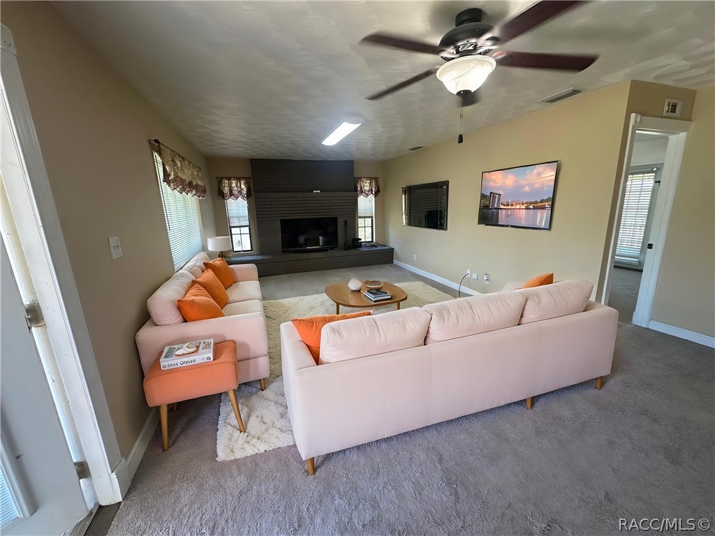 Living room (virtually staged) Living room (virtually staged)