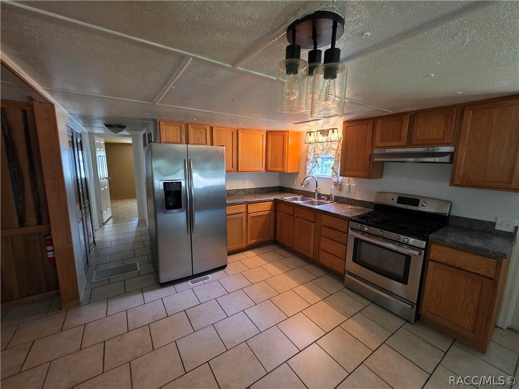 6862 W Homosassa Trail, Homosassa, FL 34448