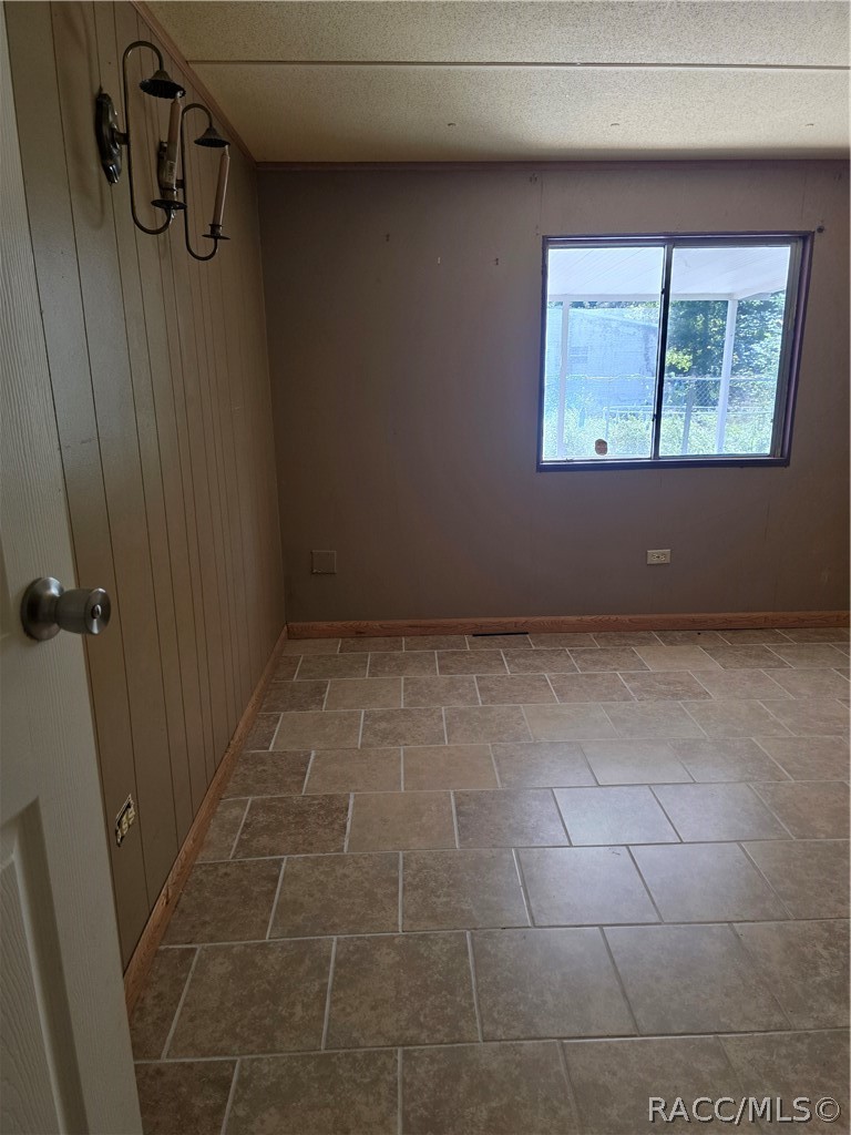6862 W Homosassa Trail, Homosassa, FL 34448