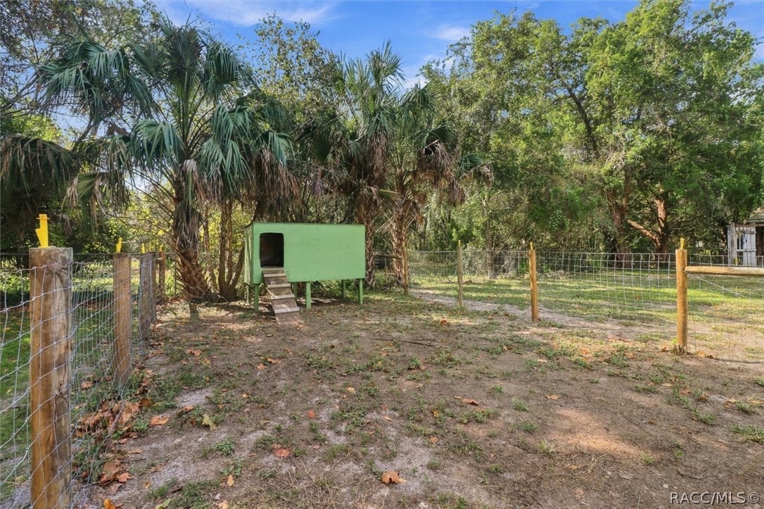 6930 W Sasser Street, Homosassa, FL 34446