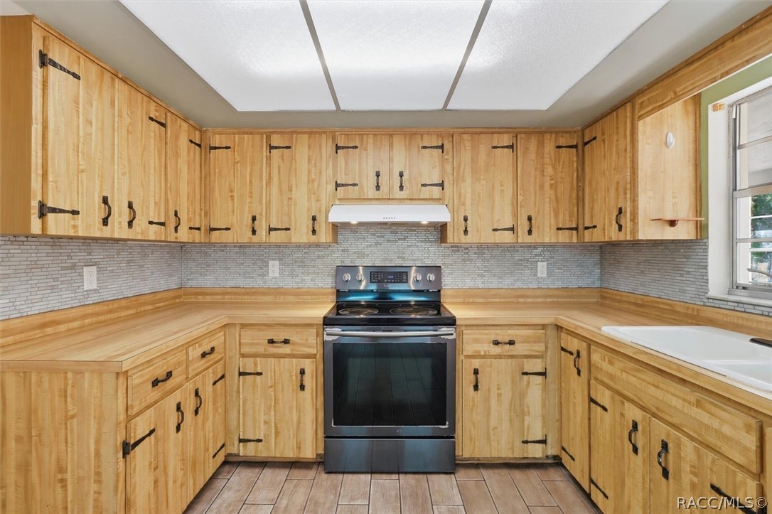 6930 W Sasser Street, Homosassa, FL 34446