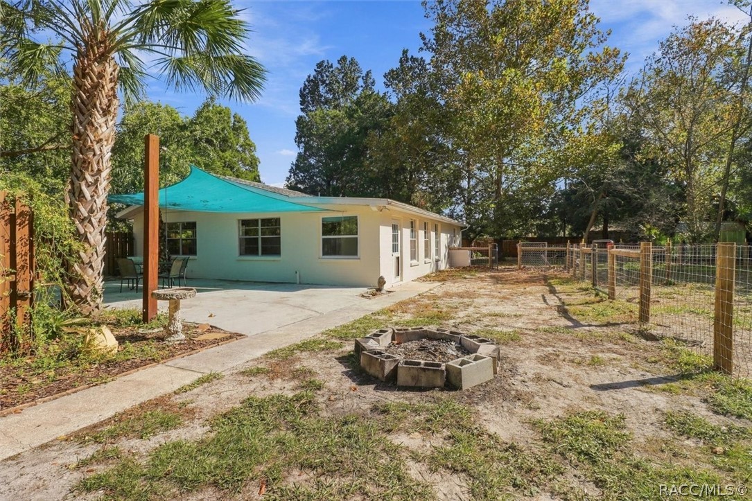 6930 W Sasser Street, Homosassa, FL 34446