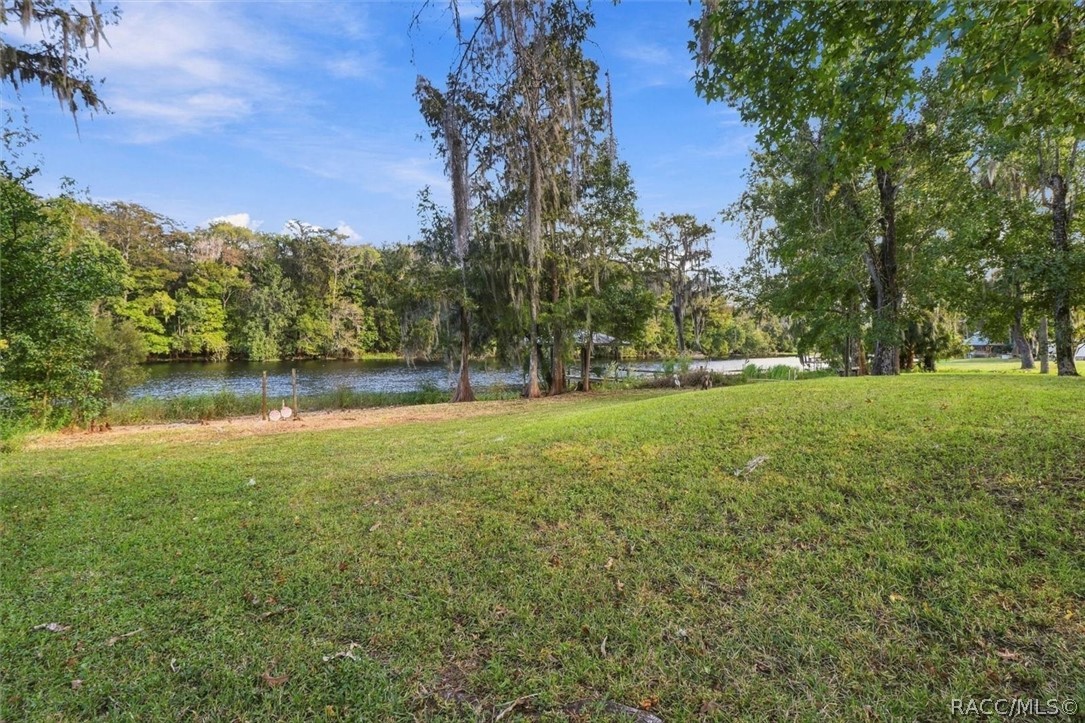 3156 N Hooty Point, Inverness, FL 34453