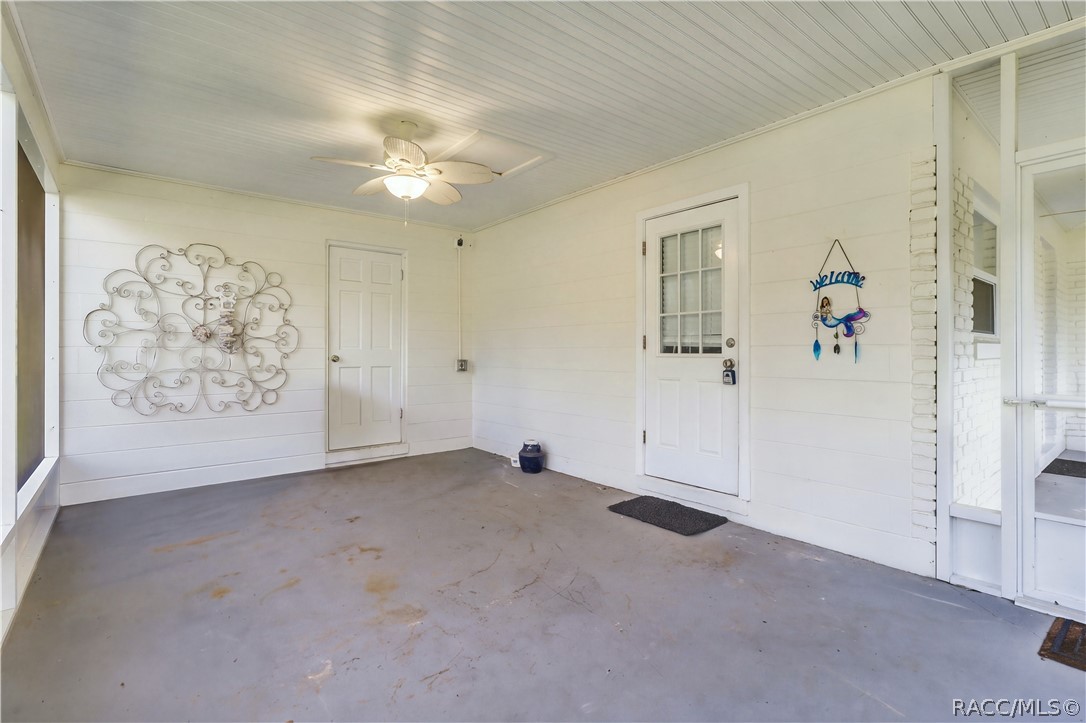 1991 NW 15th Avenue, Crystal River, FL 34428