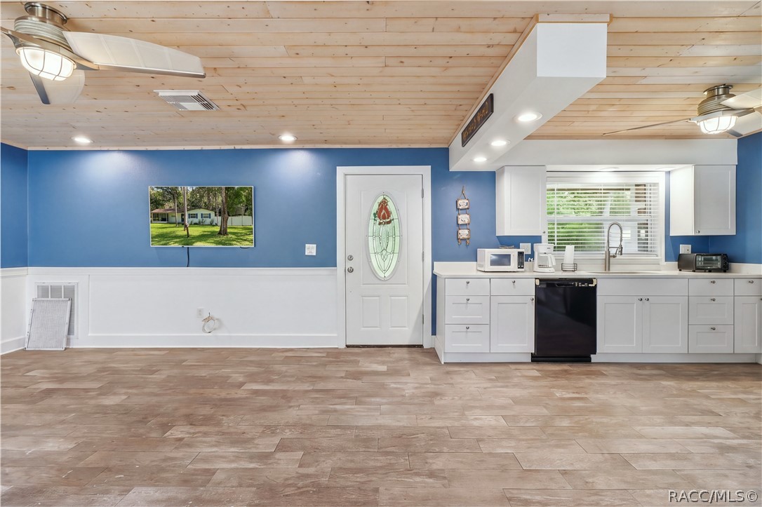 1991 NW 15th Avenue, Crystal River, FL 34428