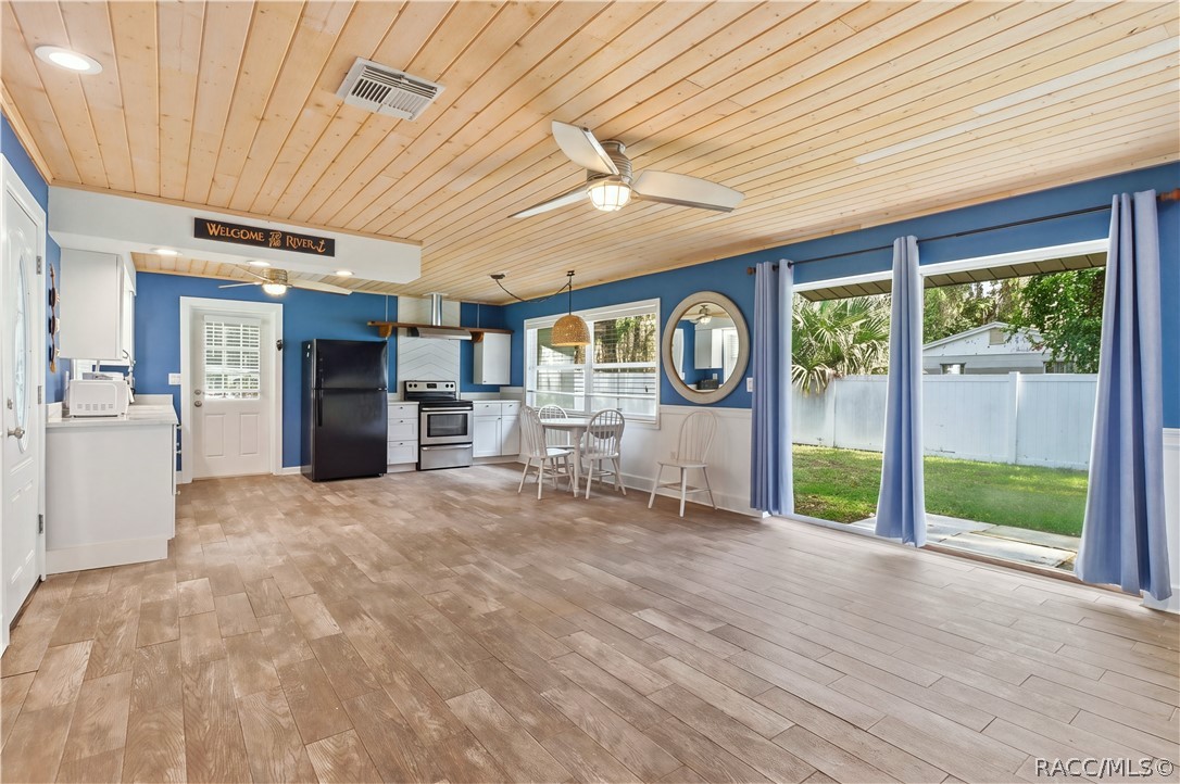 1991 NW 15th Avenue, Crystal River, FL 34428