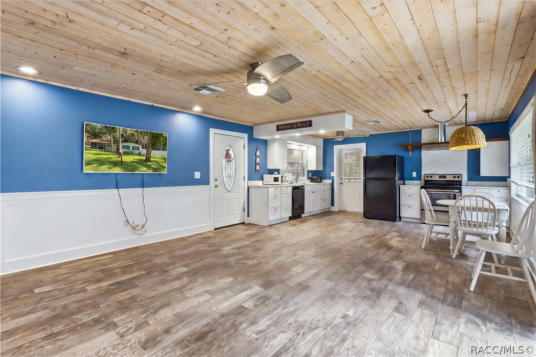1991 NW 15th Avenue, Crystal River, FL 34428
