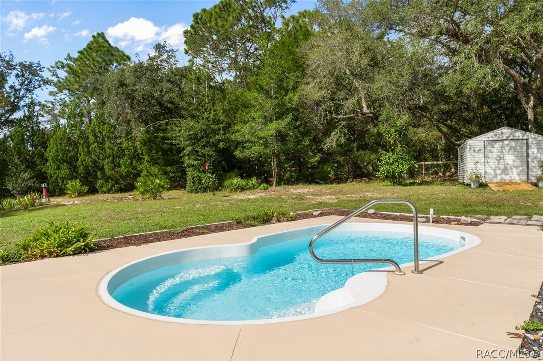 1950 W Tall Oaks Drive, Beverly Hills, FL 34465