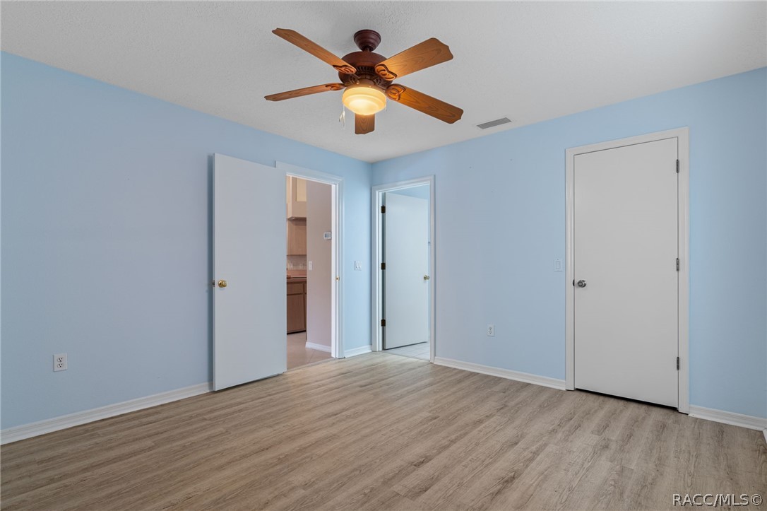 1950 W Tall Oaks Drive, Beverly Hills, FL 34465