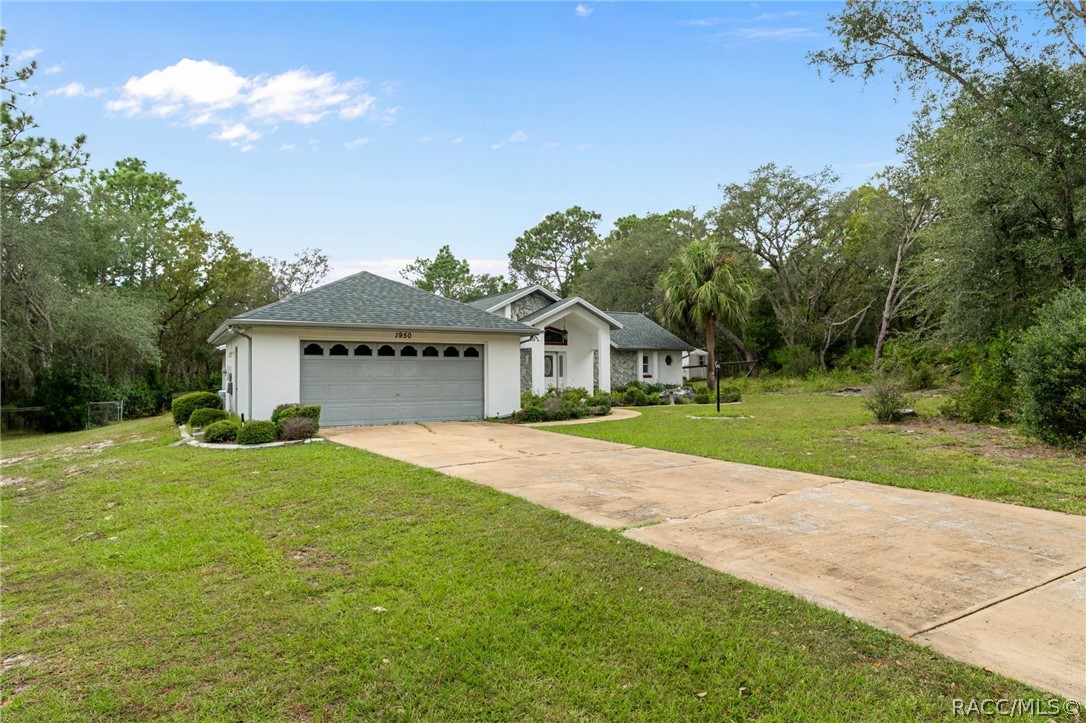 1950 W Tall Oaks Drive, Beverly Hills, FL 34465