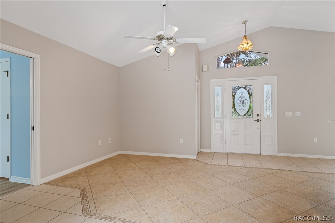 1950 W Tall Oaks Drive, Beverly Hills, FL 34465