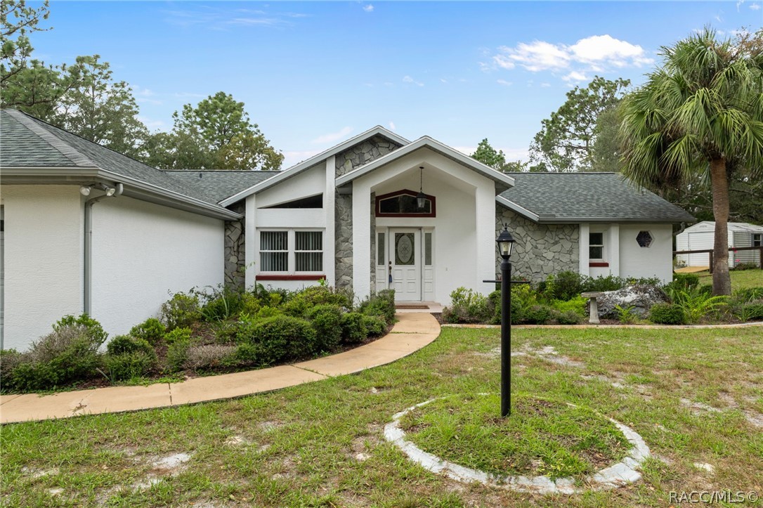 1950 W Tall Oaks Drive, Beverly Hills, FL 34465