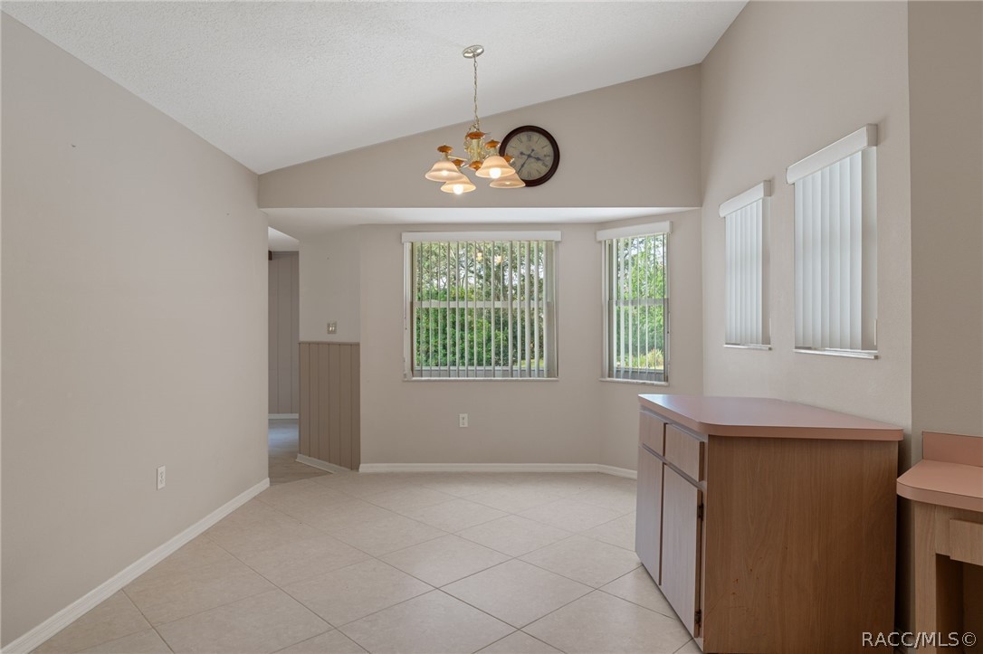 1950 W Tall Oaks Drive, Beverly Hills, FL 34465