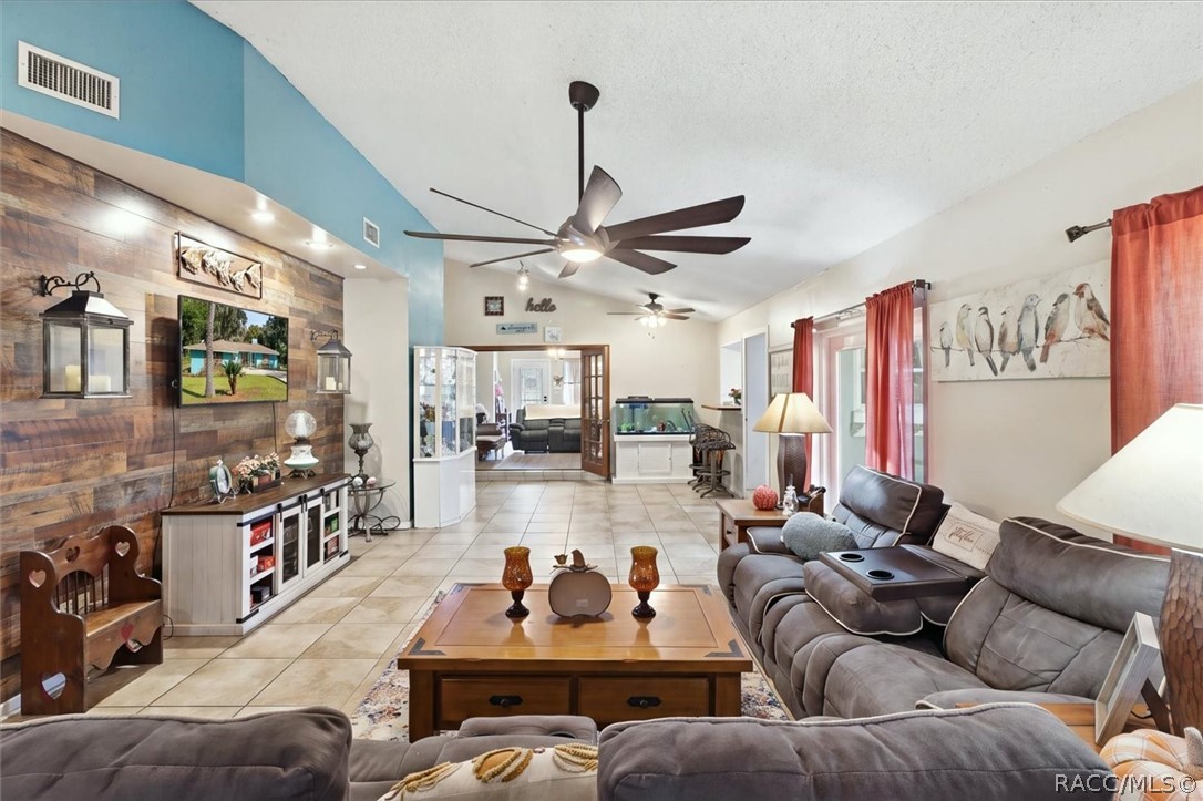 8701 E Cresco Lane, Inverness, FL 34450