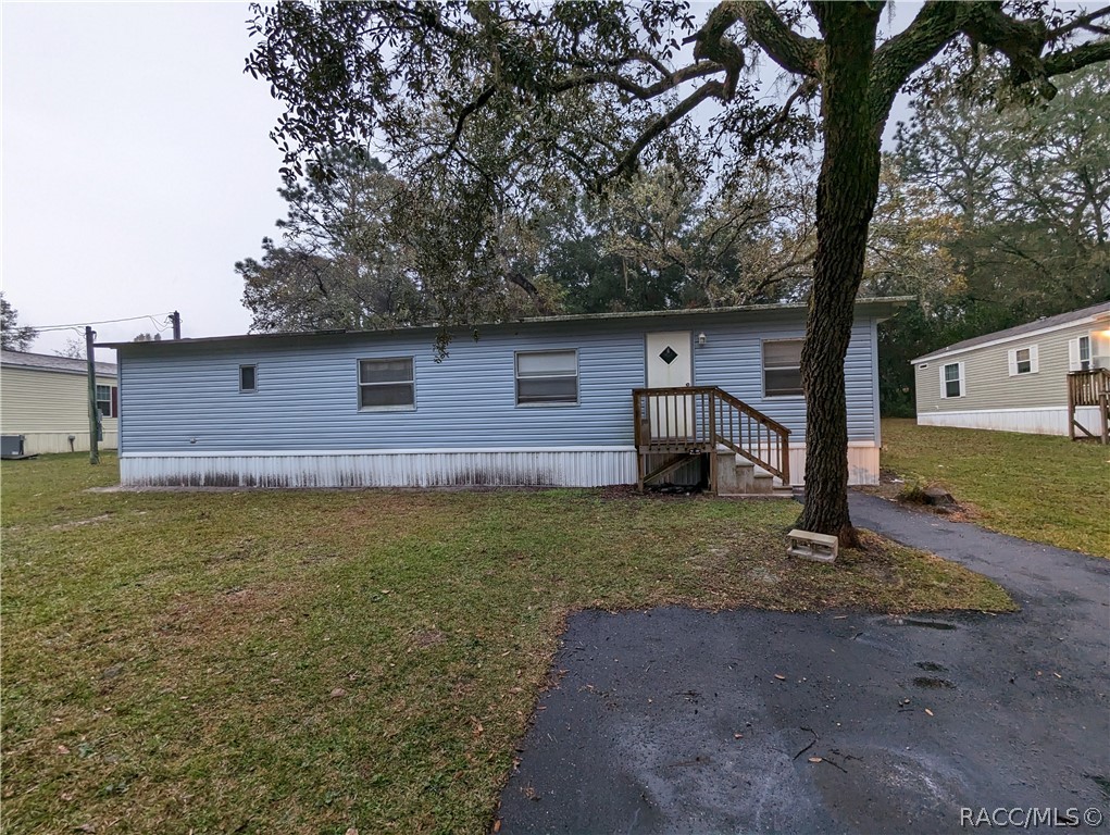 7090 N Palmer Way, Hernando, FL 34442